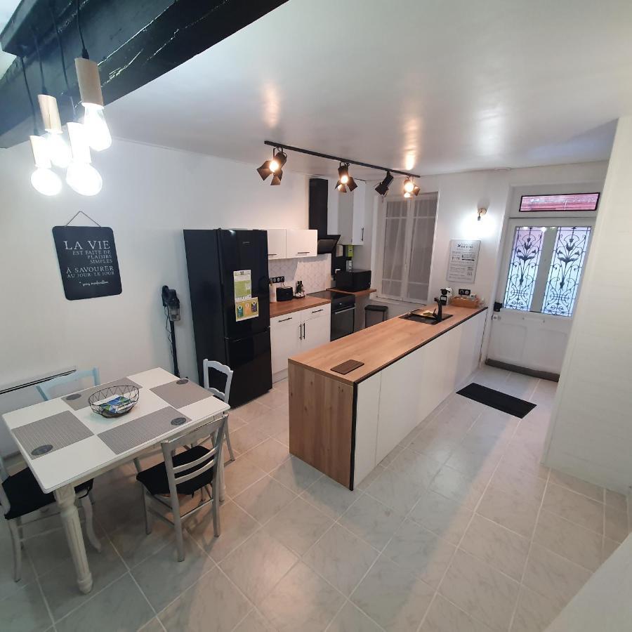 La Maison Des Galeries Classe 4 Etoiles フェカン エクステリア 写真